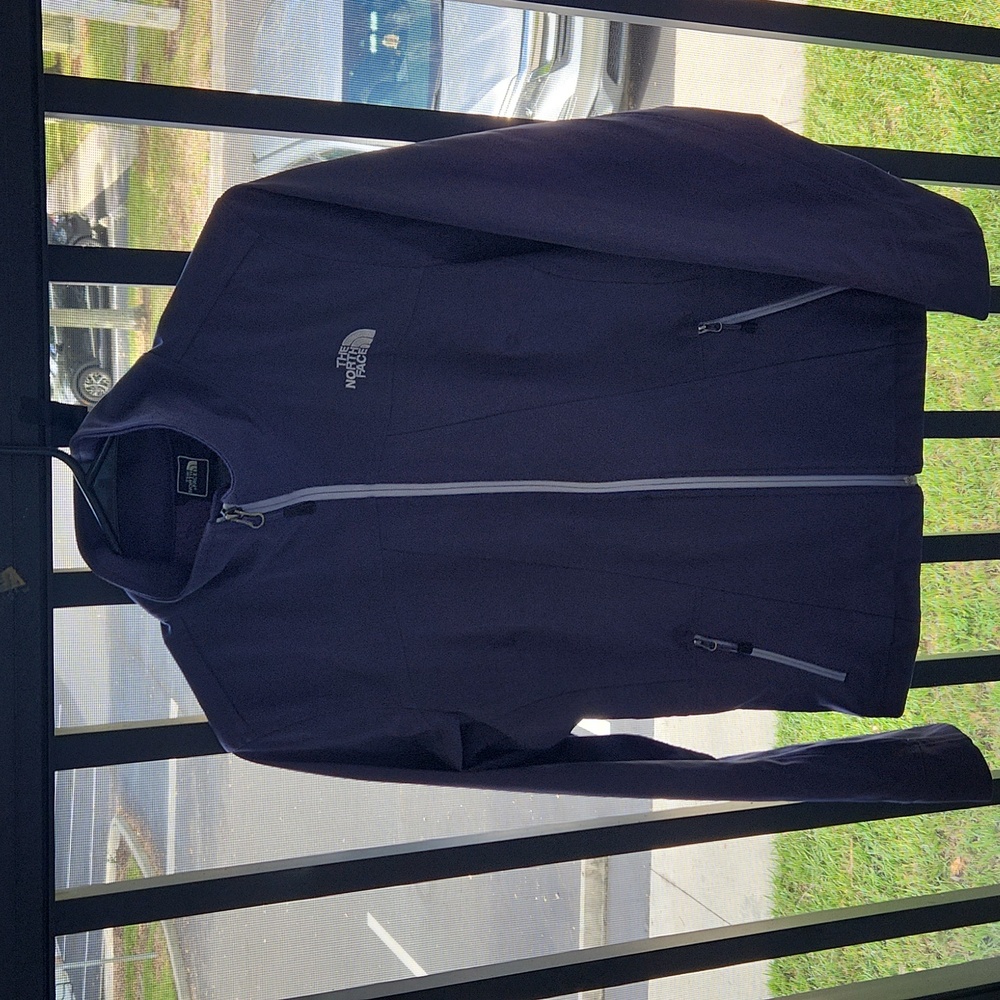 Purple Softshell Water Resistant North Face Women's Jacket Size Medium